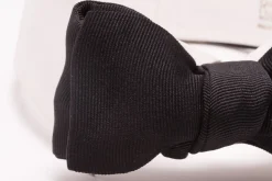 Black Batwing Silk Faille Grosgrain Bow Tie