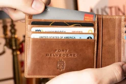 8 Card Classic Bifold Wallet in Saddle Brown Full-Grain Montecristo Leather
