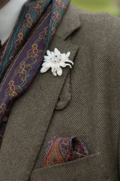 Edelweiss Boutonnière Flower