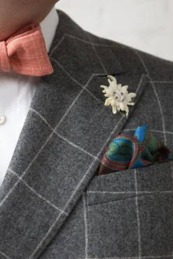 Edelweiss Boutonnière Flower