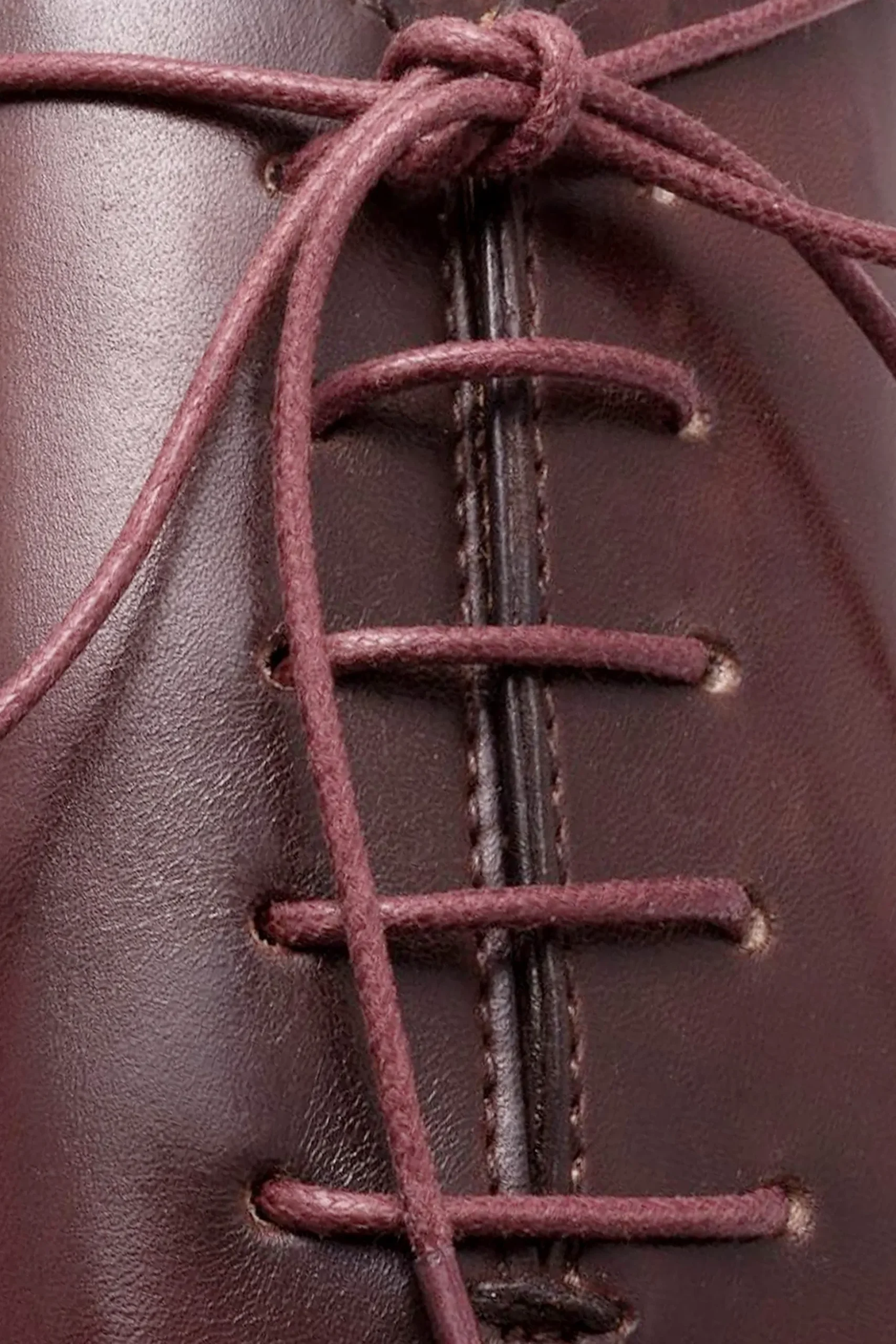 Flat Burgundy Waxed Cotton Shoelaces
