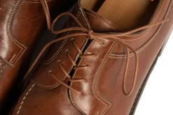 Flat Dark Cognac Waxed Cotton Shoelaces