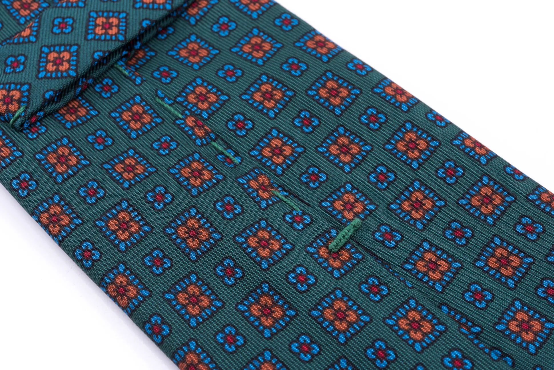 Green Motif Madder Silk Tie