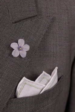 Light Lavender Geranium Silk Boutonnière Flower