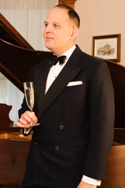 Minimalist Black Tie Bundle