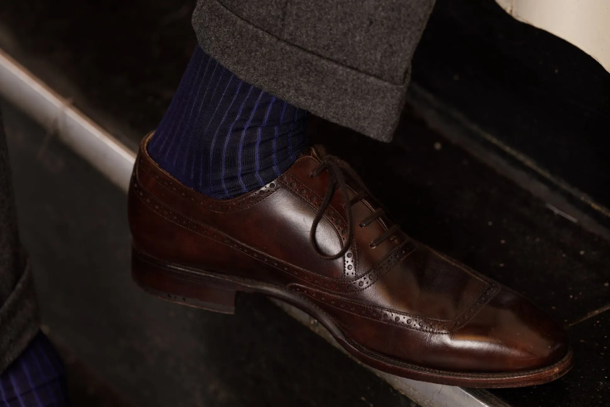 Navy & Blue Shadow Stripe Lightweight Cotton Socks