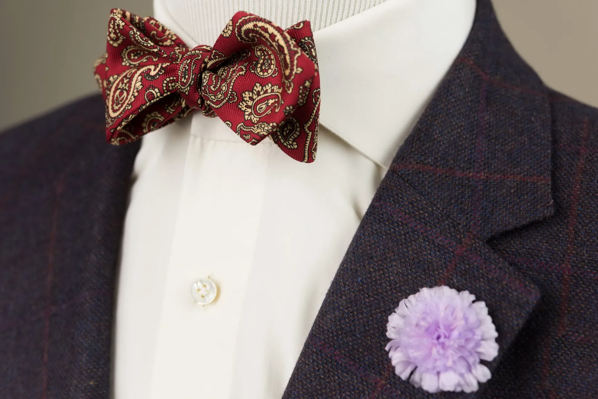 Red & Buff Paisley Ancient Madder Silk Bow Tie