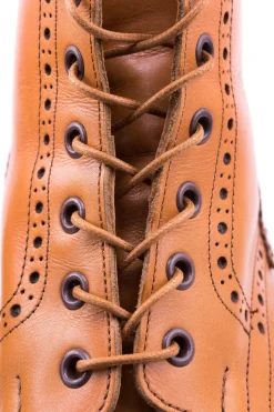 Round Light Brown Waxed Cotton Bootlaces