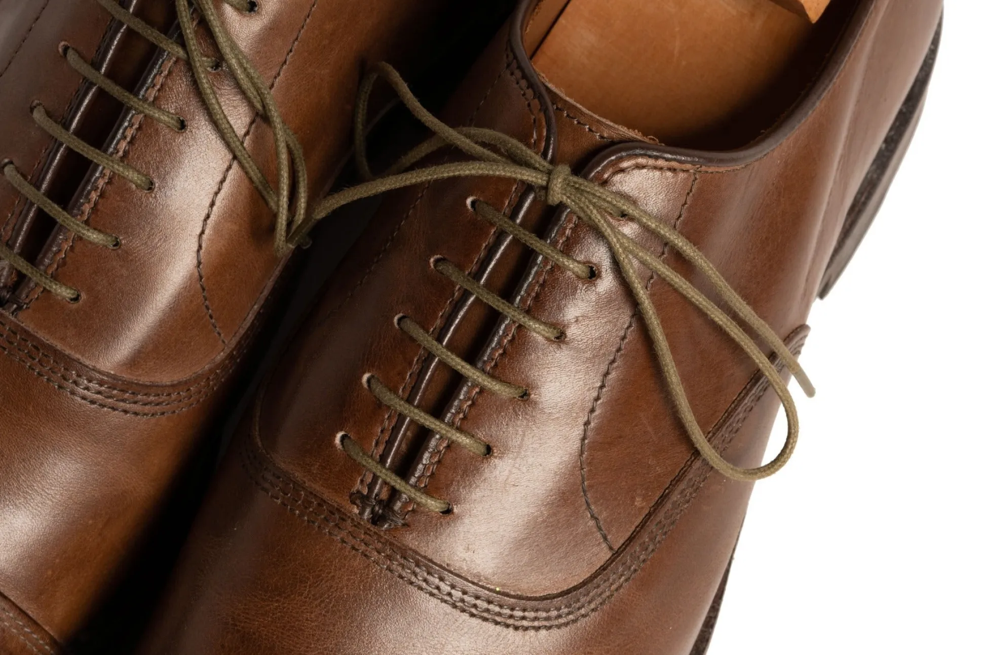 Round Military Green Waxed Cotton Shoelaces