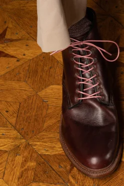 Round Vintage Pink Waxed Cotton Bootlaces