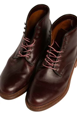 Round Vintage Pink Waxed Cotton Bootlaces