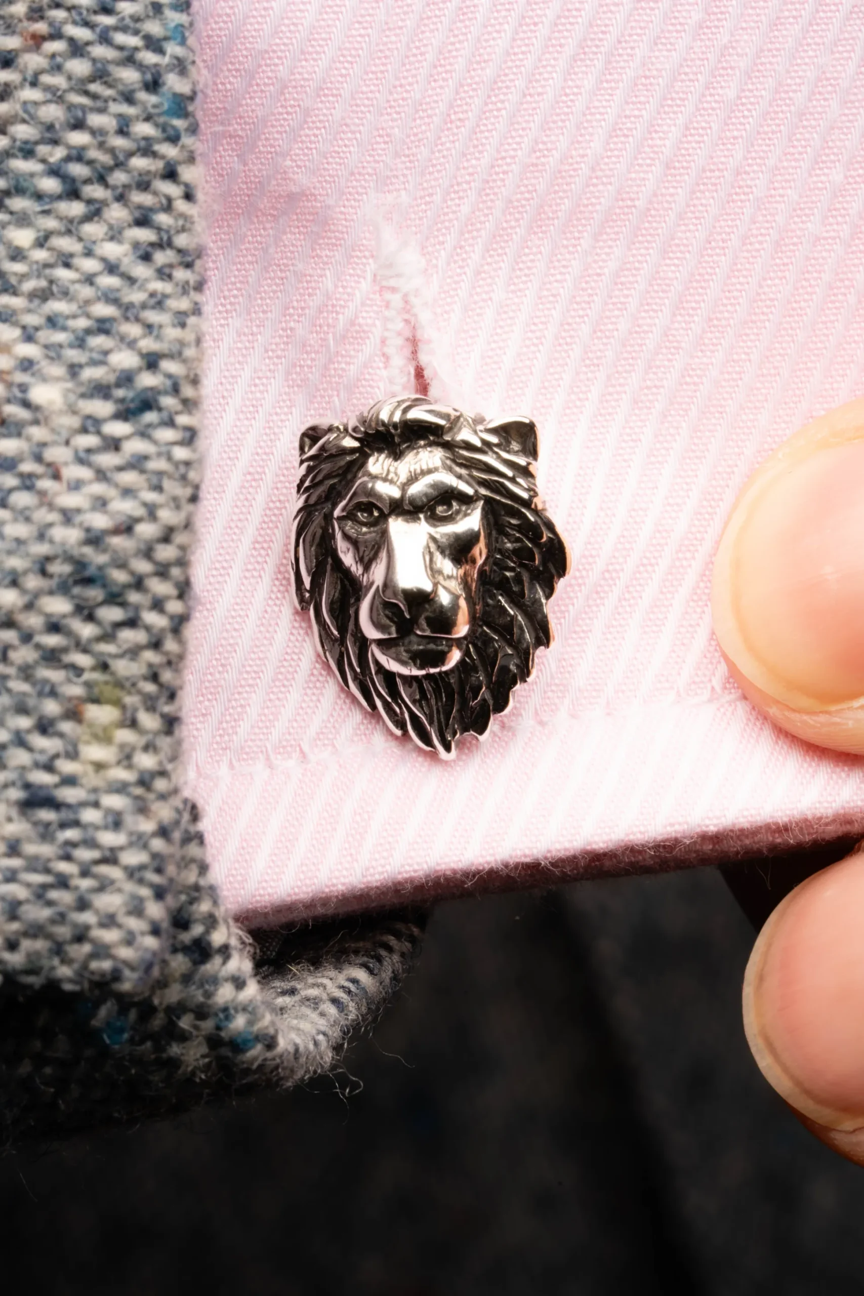 Solid White Gold Lion & Gazelle Cufflinks