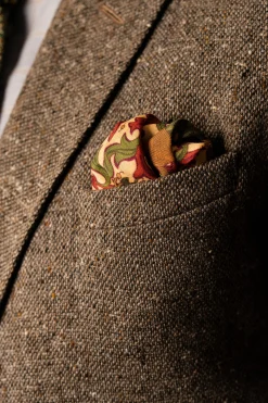 Sunstone Motif Silk-Wool Pocket Square